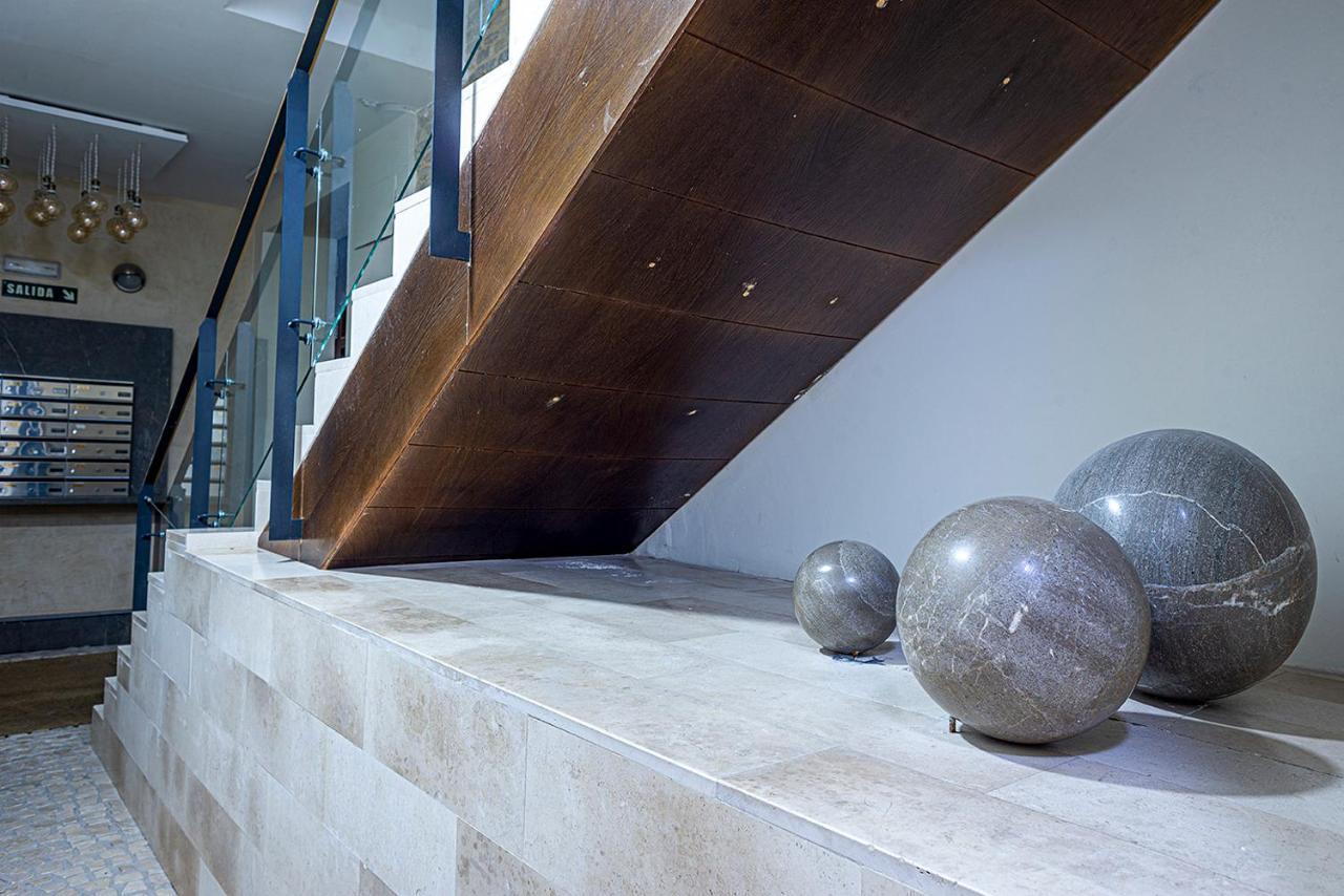 Alohamundi Sierpes Apartment Seville Exterior photo